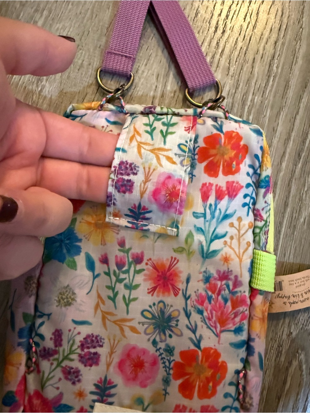 Natural Life 8-in-1 Pocket Crossbody - Rainbow Garden Cream Floral - Picture 6 of 9